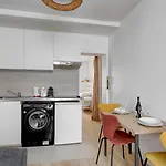 521 Suite Médéric - Modern apartment Paris 17